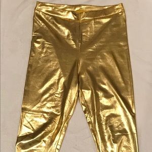 GOLD LEGGINGS!!!